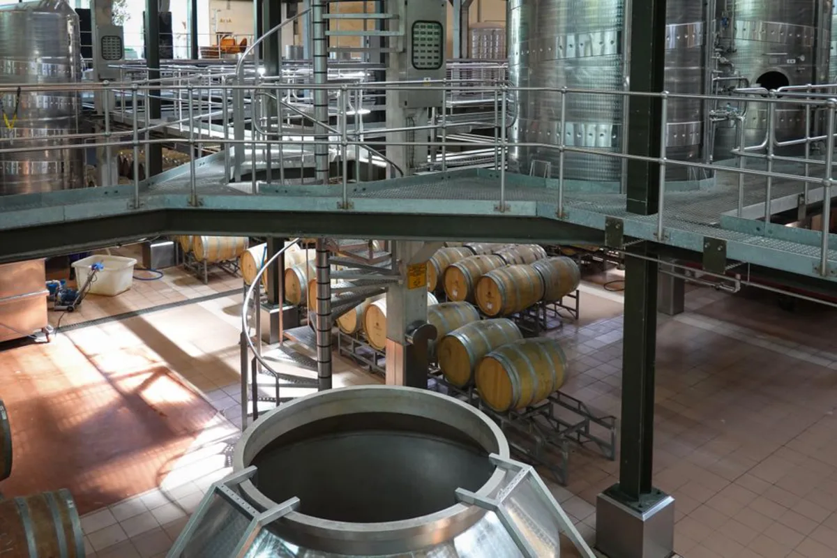 Mezzanine pour secteur agroalimentaire : traçabilité et flux conformes aux normes