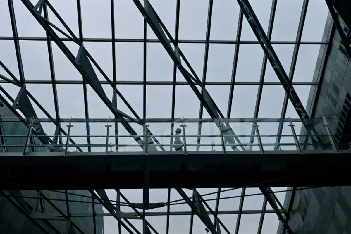 Mezzanine démontable et réinstallable : flexibilité économique pour l'entreposage évolutif